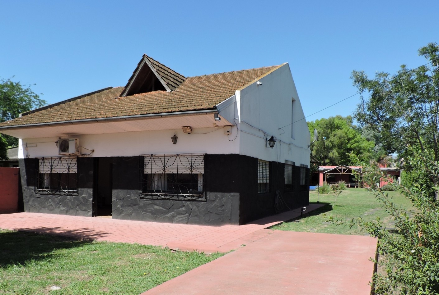 Casa Quinta a 200 metros de Ruta 3, Km 34.700