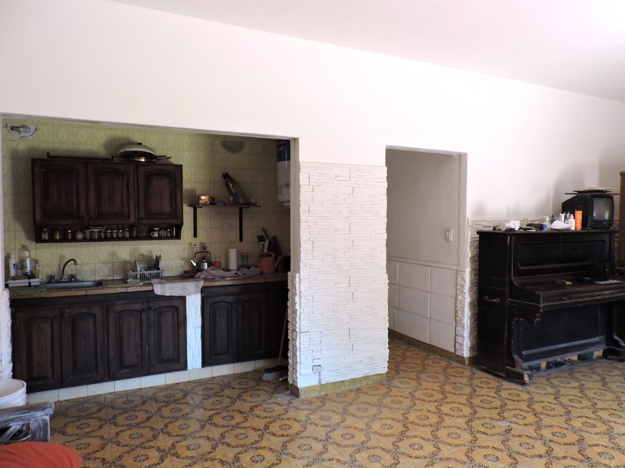 Casa Quinta a 200 metros de Ruta 3, Km 34.700