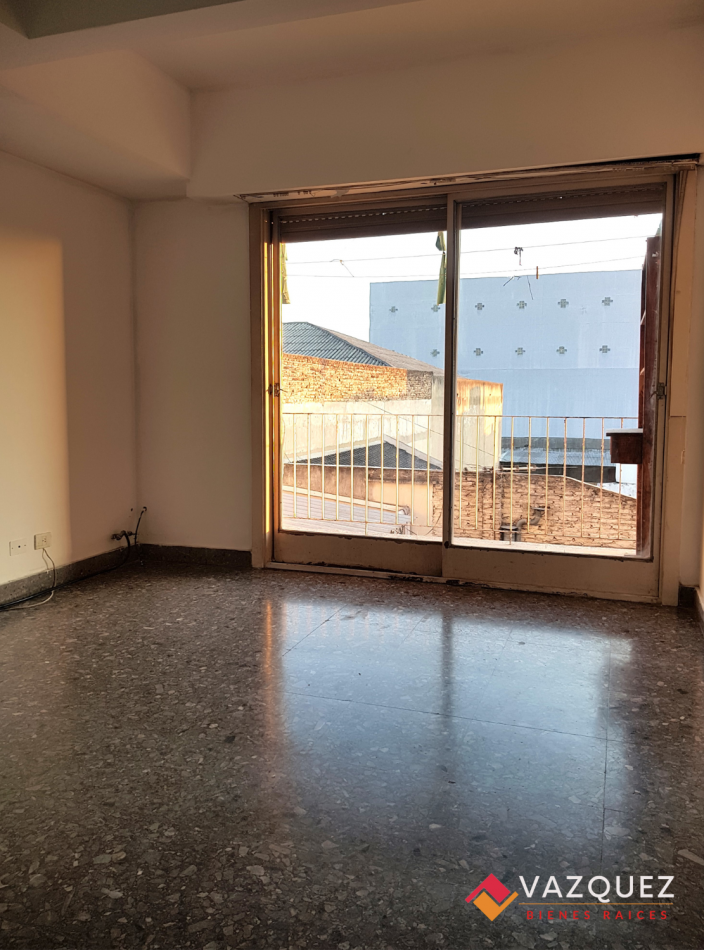 Dos Ambientes en Ciudadela a Pasos de CABA