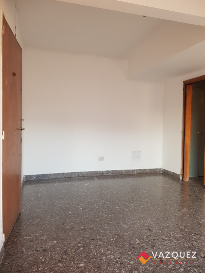 Dos Ambientes en Ciudadela a Pasos de CABA