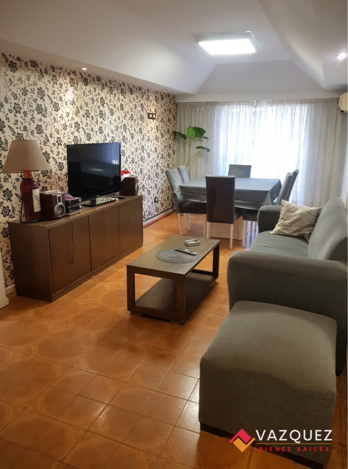 Departamento a 1 cuadra de Peatonal