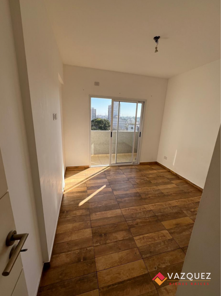 Departamento Dos Ambientes con Cochera