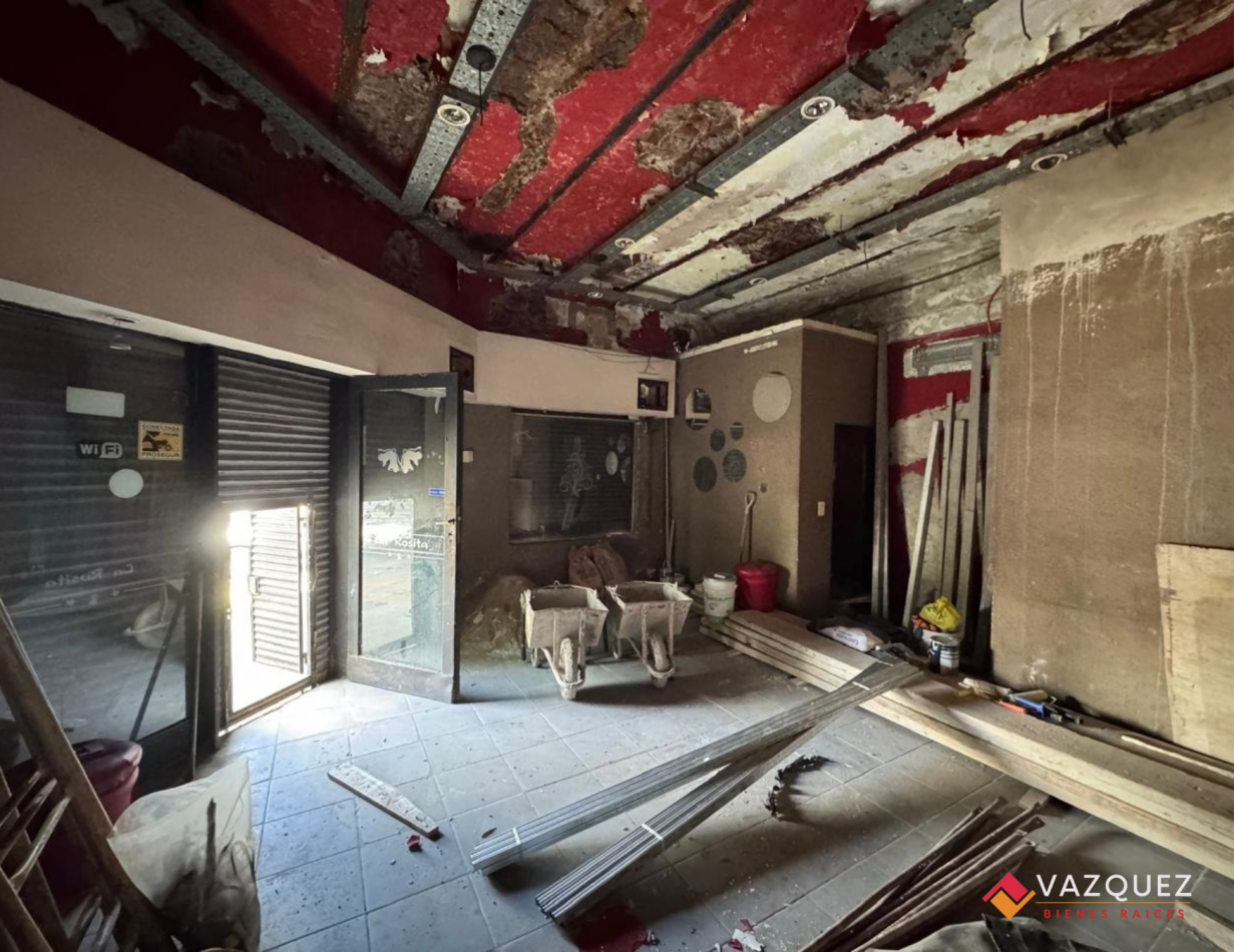 Dos Locales mas Vivienda a Reciclar  Ideal Inversor 