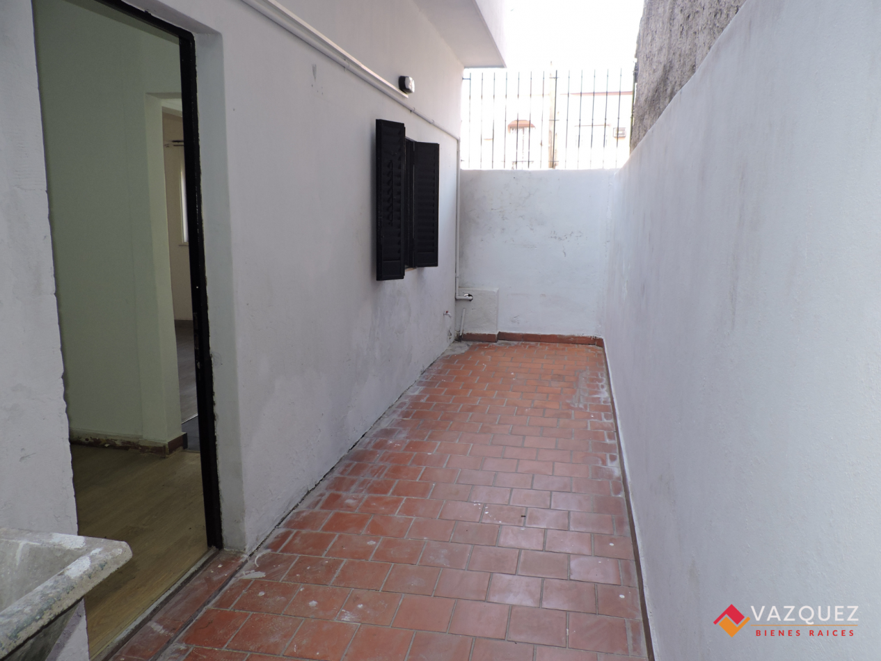 Departamento PH en Planta Baja  Al frente