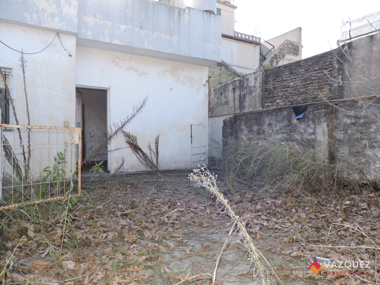 Casa + Departamento a Reciclar Ideal Dos Familias