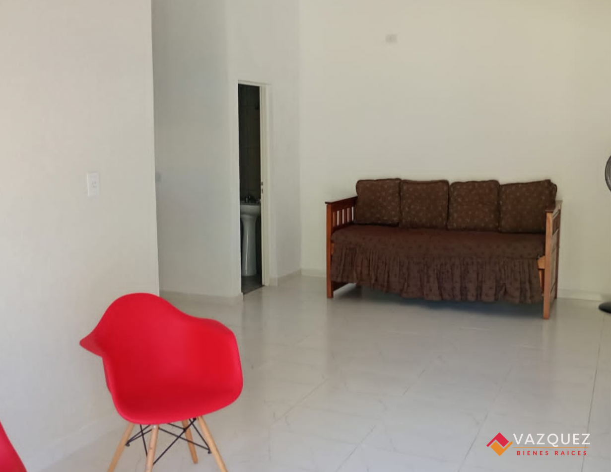 Casa con Pileta en Barrio Cerrado El Remanso