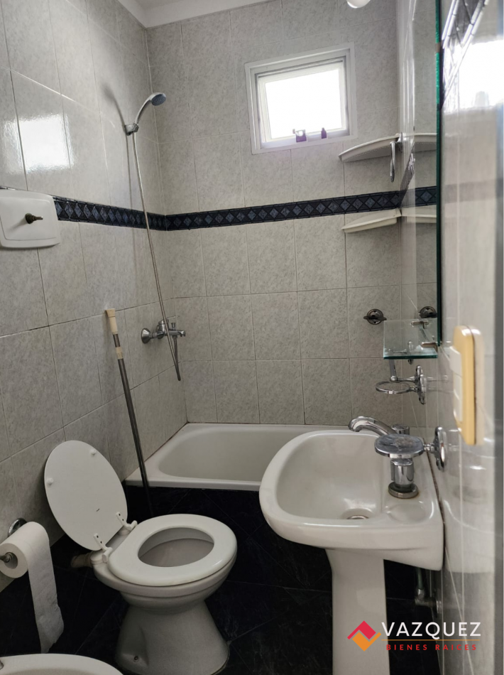 Departamento 2 ambientes con Patio Ramos Mejia