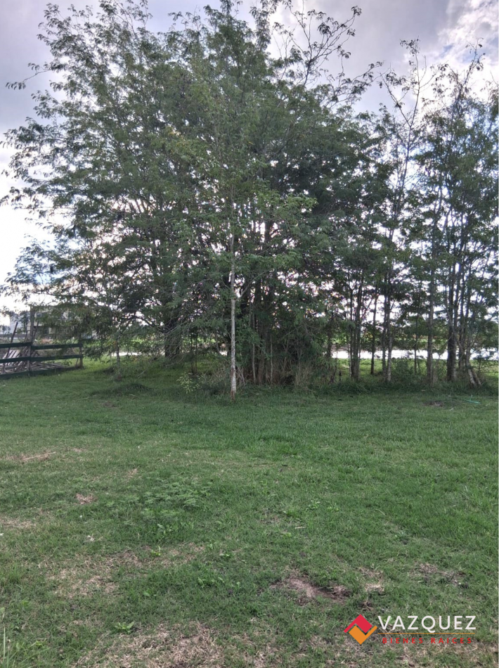 Lote a La Laguna en Barrio Santa Clara en  San Vicente