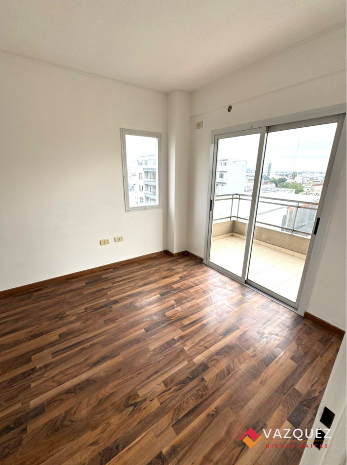 Centro de San Justo 2 Ambientes con Cochera