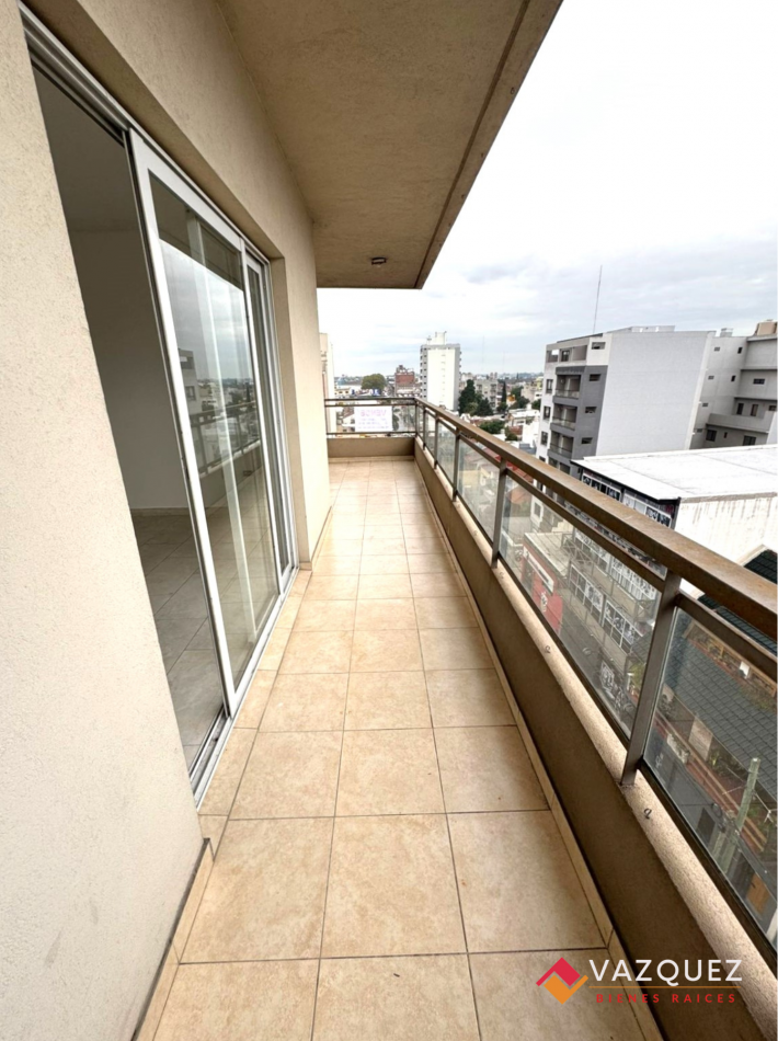 Centro de San Justo 2 Ambientes con Cochera