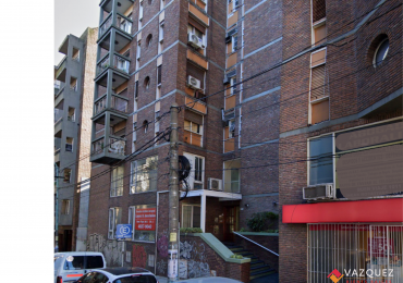 Oficina con Cochera Ideal Consultorio 